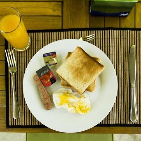 Off Day Inn Male Ngoại thất bức ảnh